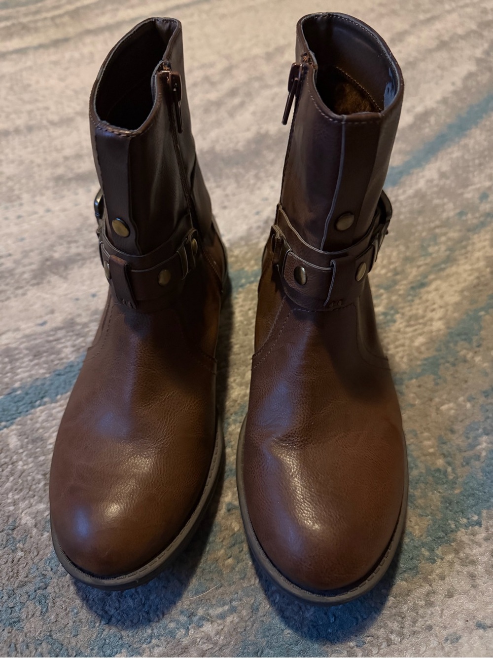 Women's Relativity Brown Leather Size 7 Zip-Up Boots